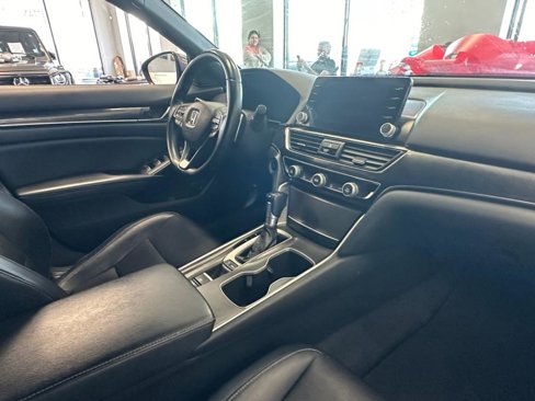 Used 2018 Honda Accord Sport image 34