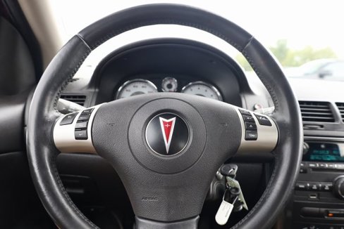 Used 2009 Pontiac G5 w/ My Link Package image 12