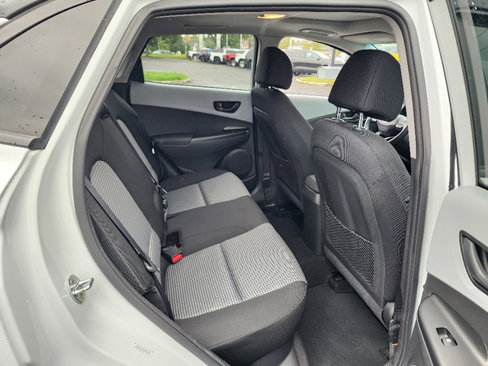 Used 2020 Hyundai Kona SEL Plus image 29