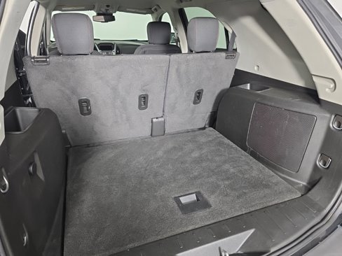 Used 2017 Chevrolet Equinox LT w/ Convenience Package image 30