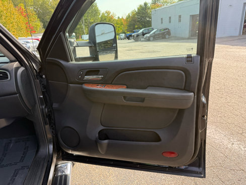 Used 2007 Chevrolet Silverado 3500 LTZ image 22