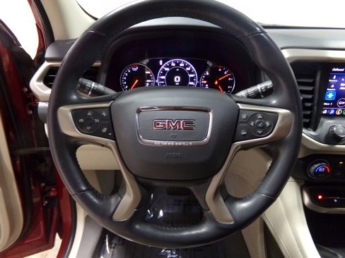 Used 2021 GMC Acadia Denali w/ Denali Technology Package image 26