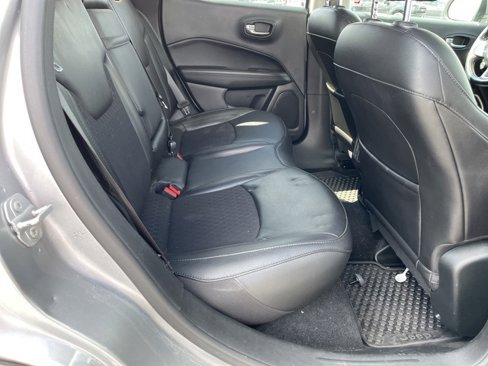 Used 2019 Jeep Compass Altitude image 19
