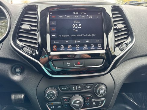 Certified 2019 Jeep Cherokee Limited image 18
