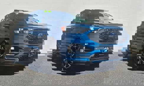 Used 2020 Ford Edge ST image 2
