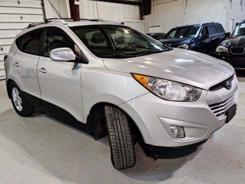 Used 2013 Hyundai Tucson Limited image 8