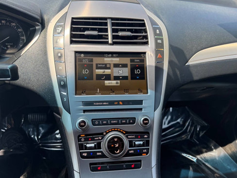Used 2017 Lincoln MKZ Premiere image 13