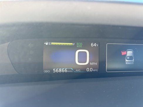 Used 2017 Toyota Prius Four image 17