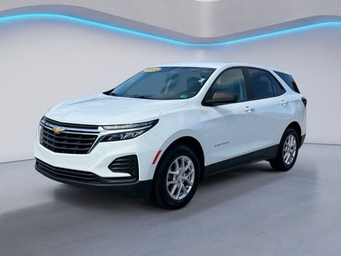 Used 2022 Chevrolet Equinox LS w/ LS Convenience Package image 7