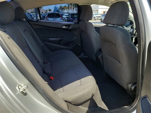 Used 2018 Chevrolet Cruze LT image 25