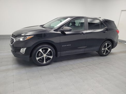 Used 2020 Chevrolet Equinox LS w/ LS Convenience Package image 2