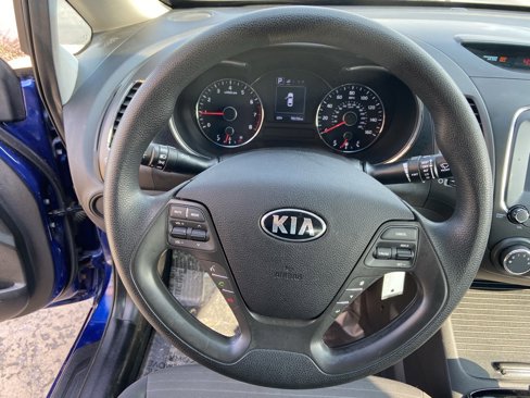 Used 2018 Kia Forte LX w/ LX Popular Package image 11