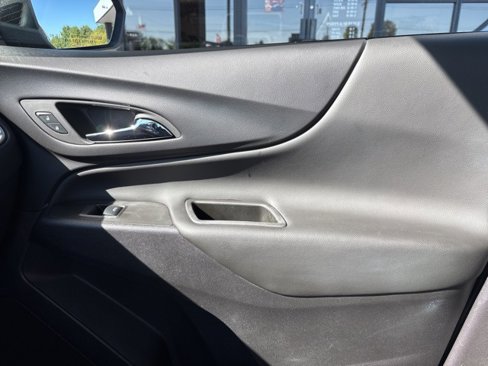 Used 2024 Chevrolet Equinox LT image 22