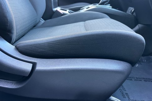 Used 2019 Nissan Rogue Sport S image 24