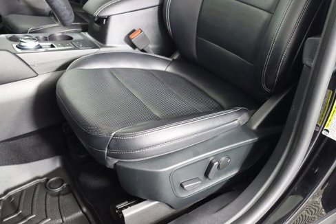 Certified 2022 Ford Escape SEL w/ Technology Package image 30