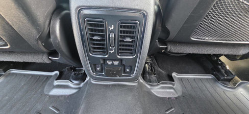 Used 2015 Jeep Grand Cherokee Limited image 13