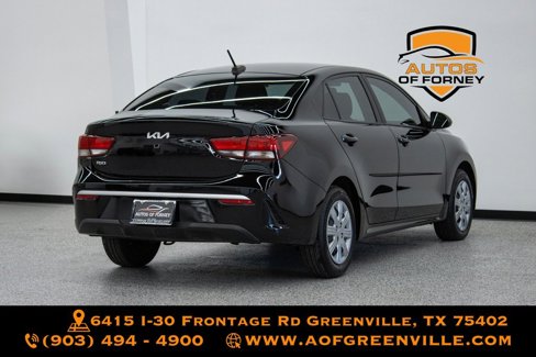 Used 2023 Kia Rio LX image 3