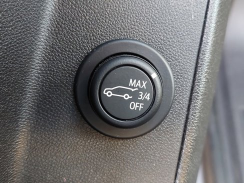 Used 2024 Chevrolet Equinox LT image 34