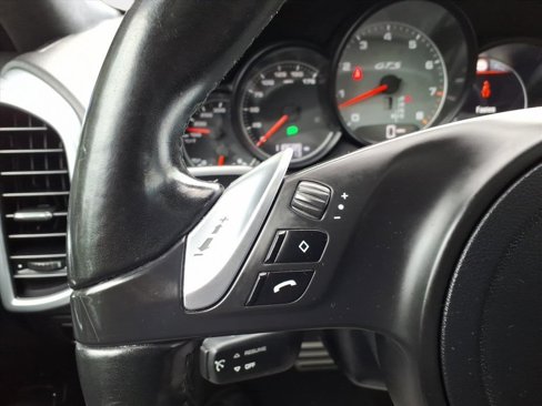 Used 2013 Porsche Cayenne GTS image 25