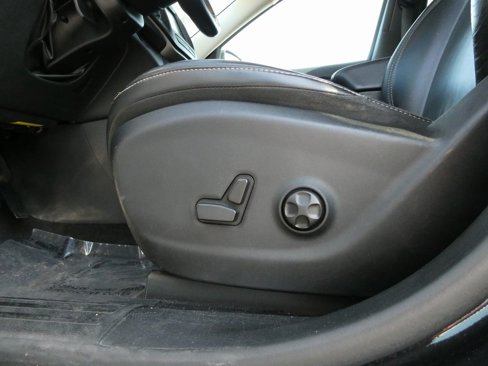 Used 2016 Jeep Cherokee Limited image 11