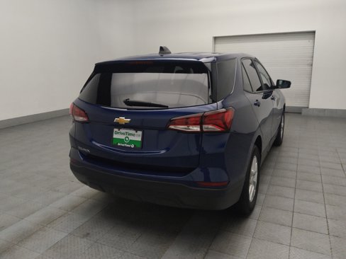Used 2023 Chevrolet Equinox LS image 9