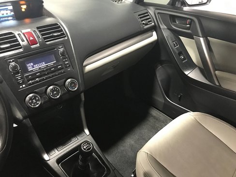 Used 2015 Subaru Forester 2.5i image 26