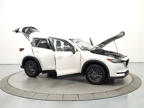 Used 2020 MAZDA CX-5 Touring image 16