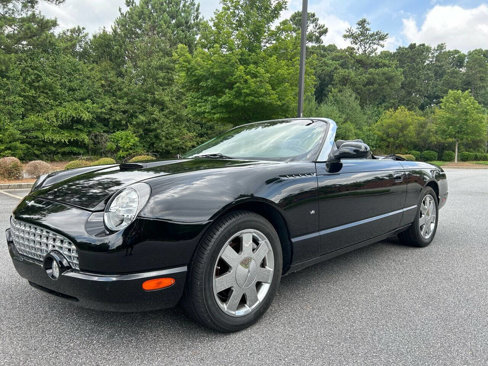 Used 2002 Ford Thunderbird Deluxe image 14