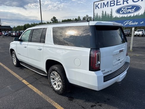 Used 2018 GMC Yukon XL SLT w/ Open Road Package image 3