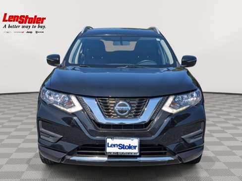Used 2018 Nissan Rogue SV image 8