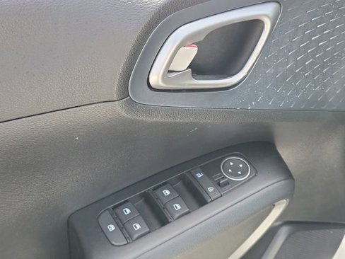 Used 2023 Kia Soul EX image 20