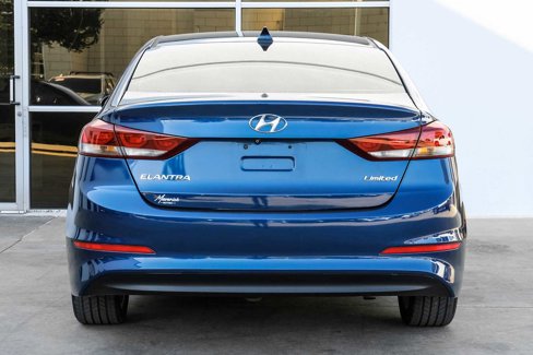 Used 2017 Hyundai Elantra Limited image 9