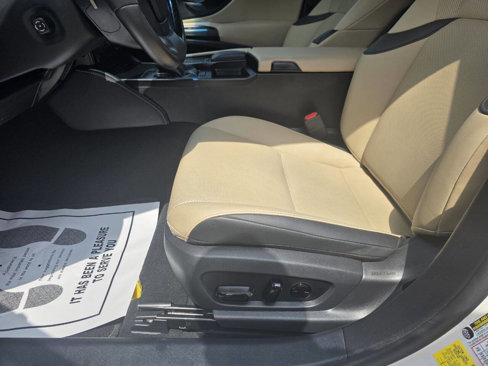 Used 2021 Lexus ES 350 w/ Premium Package image 14