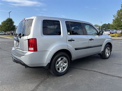 Used 2014 Honda Pilot LX image 3