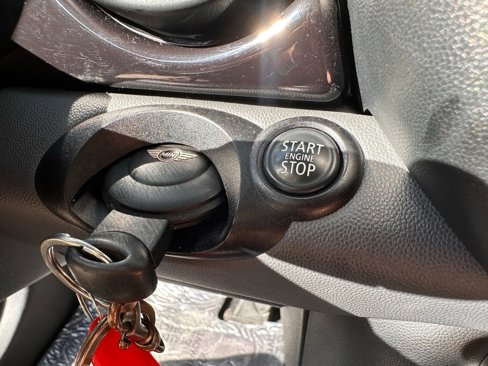 Used 2009 MINI Cooper Clubman Hardtop image 19