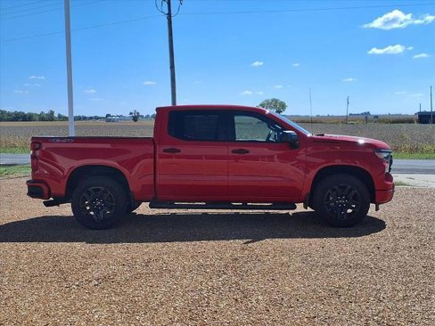 New 2026 Chevrolet Silverado 1500 Custom w/ Rally Edition image 17