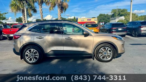 Certified 2020 Ford Escape SEL image 2