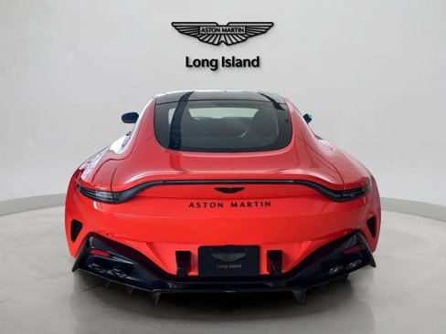 New 2025 Aston Martin V8 Vantage Coupe image 5