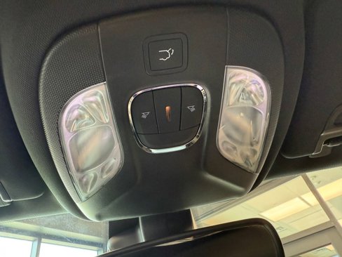 Used 2023 Jeep Compass Limited w/ Elite Group image 22