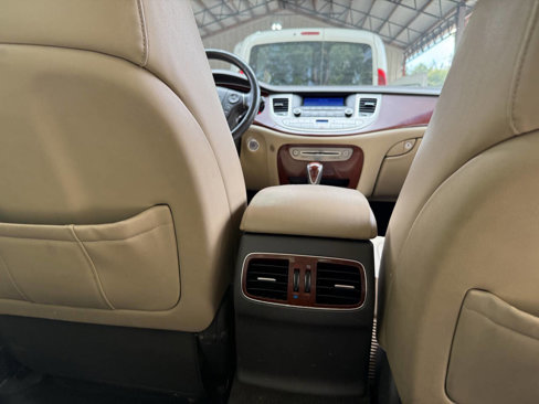 Used 2012 Hyundai Genesis 3.8 image 13