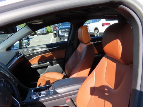 Used 2020 Ford Fusion Energi Titanium image 32