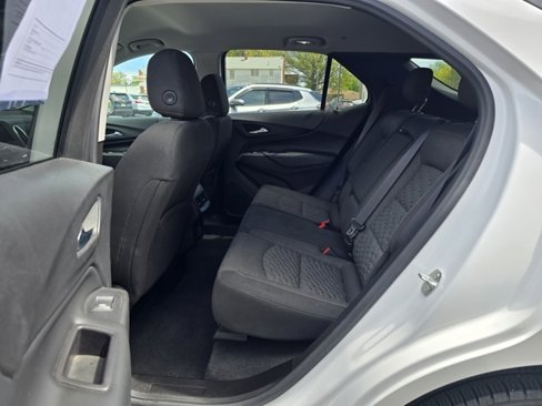 Used 2020 Chevrolet Equinox LT image 14