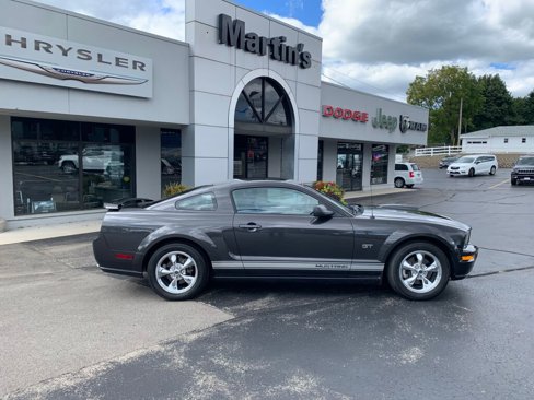 Used 2008 Ford Mustang GT image 1