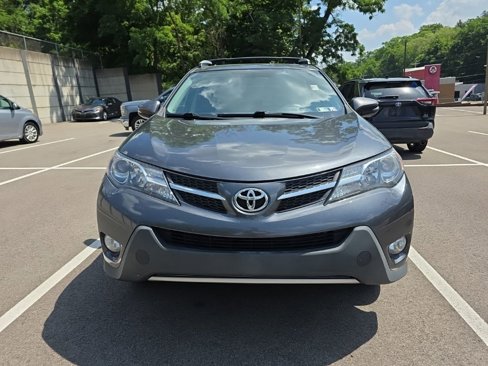 Used 2015 Toyota RAV4 XLE image 2