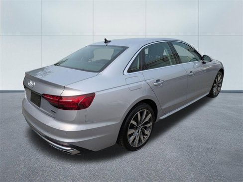 Used 2022 Audi A4 2.0T Premium image 3