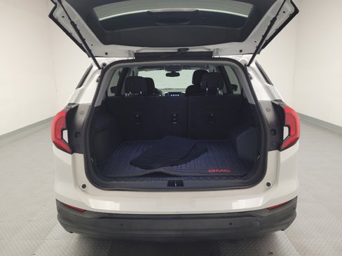 Used 2019 GMC Terrain SLE w/ Driver Convenience Package image 29