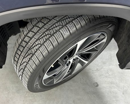Used 2017 Lexus RX 450h AWD image 23