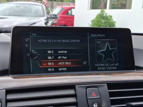 Used 2017 BMW 330i xDrive Sedan image 17