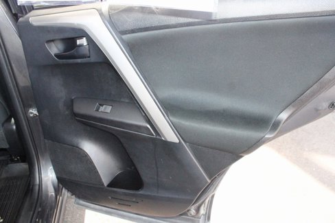 Used 2017 Toyota RAV4 LE image 55