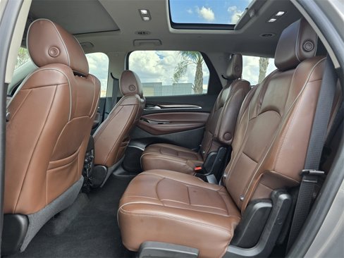 Used 2018 Buick Enclave Avenir w/ Avenir Technology Package image 20